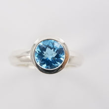 Load image into Gallery viewer, Summer Ring small Ai285