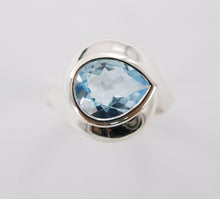 Load image into Gallery viewer, Embrace Ring Ai146P