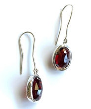 Load image into Gallery viewer, Garnet Polki Grace Earrings Ai198G