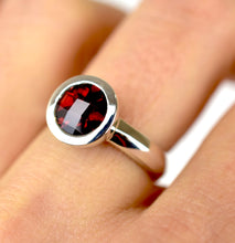 Load image into Gallery viewer, Summer Ring small Ai285