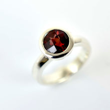Load image into Gallery viewer, Summer Ring small Ai285