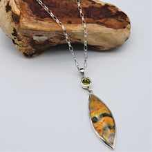 Load image into Gallery viewer, Naturescape pendants Ai63