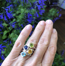 Load image into Gallery viewer, Facetted Band Ring with small Hexagon stone Ai261H