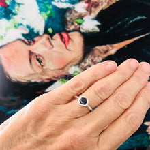 Load image into Gallery viewer, Facetted Band Ring with small Hexagon stone Ai261H