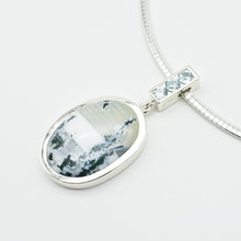 Load image into Gallery viewer, Naturescape pendants Ai63