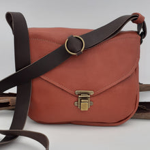 Load image into Gallery viewer, Leather Satchel