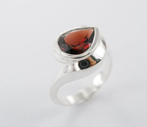 Embrace Ring Ai146P