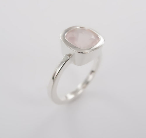 Rosequartz Cushion Ring Ai152