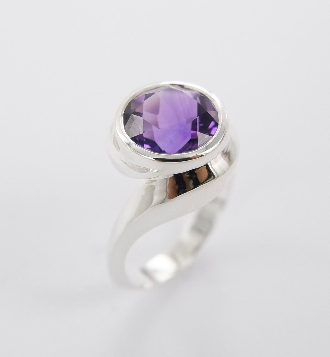 Embrace Ring Ai146R