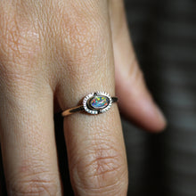 Load image into Gallery viewer, 9ct Gold &amp; Black Opal Sunburst Ring {sz.8}