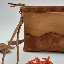 Load image into Gallery viewer, Merino Leather Clutch