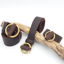 Load image into Gallery viewer, Brass Ring Buckle Chocolate Belt