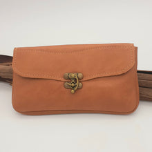 Load image into Gallery viewer, Classic Leather Purse