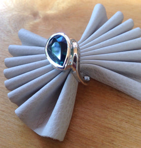 Embrace Ring Ai146P