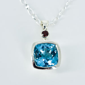 Blue Topaz and Garnet Pendant Ai305