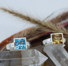 Load image into Gallery viewer, Princess cut Ring slim band  Ai134S