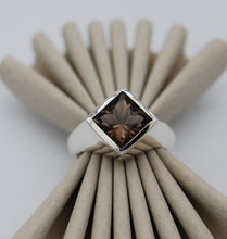Load image into Gallery viewer, Fancy Gemset Signet style ring Ai227