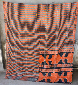 VINTAGE SARI KANTHA THROWS