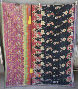 VINTAGE SARI KANTHA THROWS