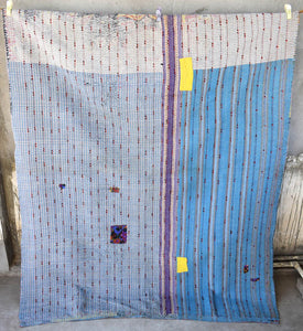 VINTAGE SARI KANTHA THROWS
