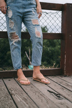 Load image into Gallery viewer, Women&#39;s Cork Thongs