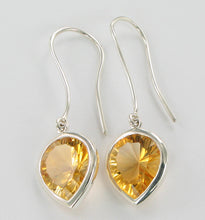 Load image into Gallery viewer, citrine concave cut