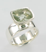Load image into Gallery viewer, Green Amethyst Offset Ring Ai288
