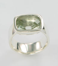 Load image into Gallery viewer, Green Amethyst Offset Ring Ai288