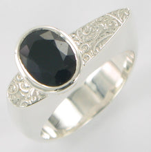 Load image into Gallery viewer, Swirl top Ring Ai120