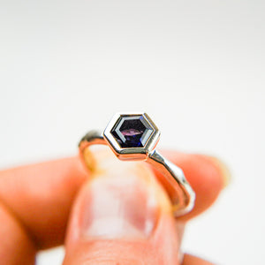 Facetted Band Ring with small Hexagon stone Ai261H