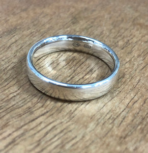 Hammerd or Shiny Wedding Rings Ai