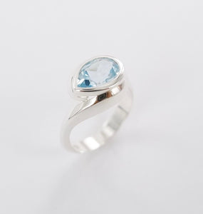 Embrace Ring Ai146P