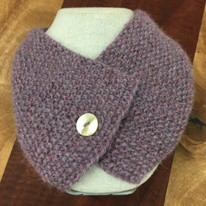 Button scarf Ai