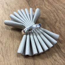 Load image into Gallery viewer, Hammerd or Shiny Wedding Rings Ai