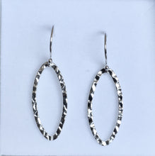 Load image into Gallery viewer, Textured Earrings Ai194