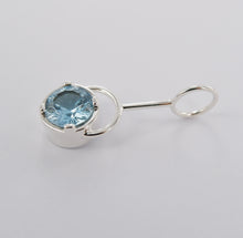 Load image into Gallery viewer, Dangle Pendant Ai280