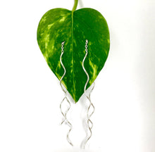Load image into Gallery viewer, Threader earrings Ai254
