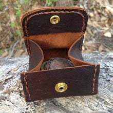 Load image into Gallery viewer, Leather Square Coin Purse